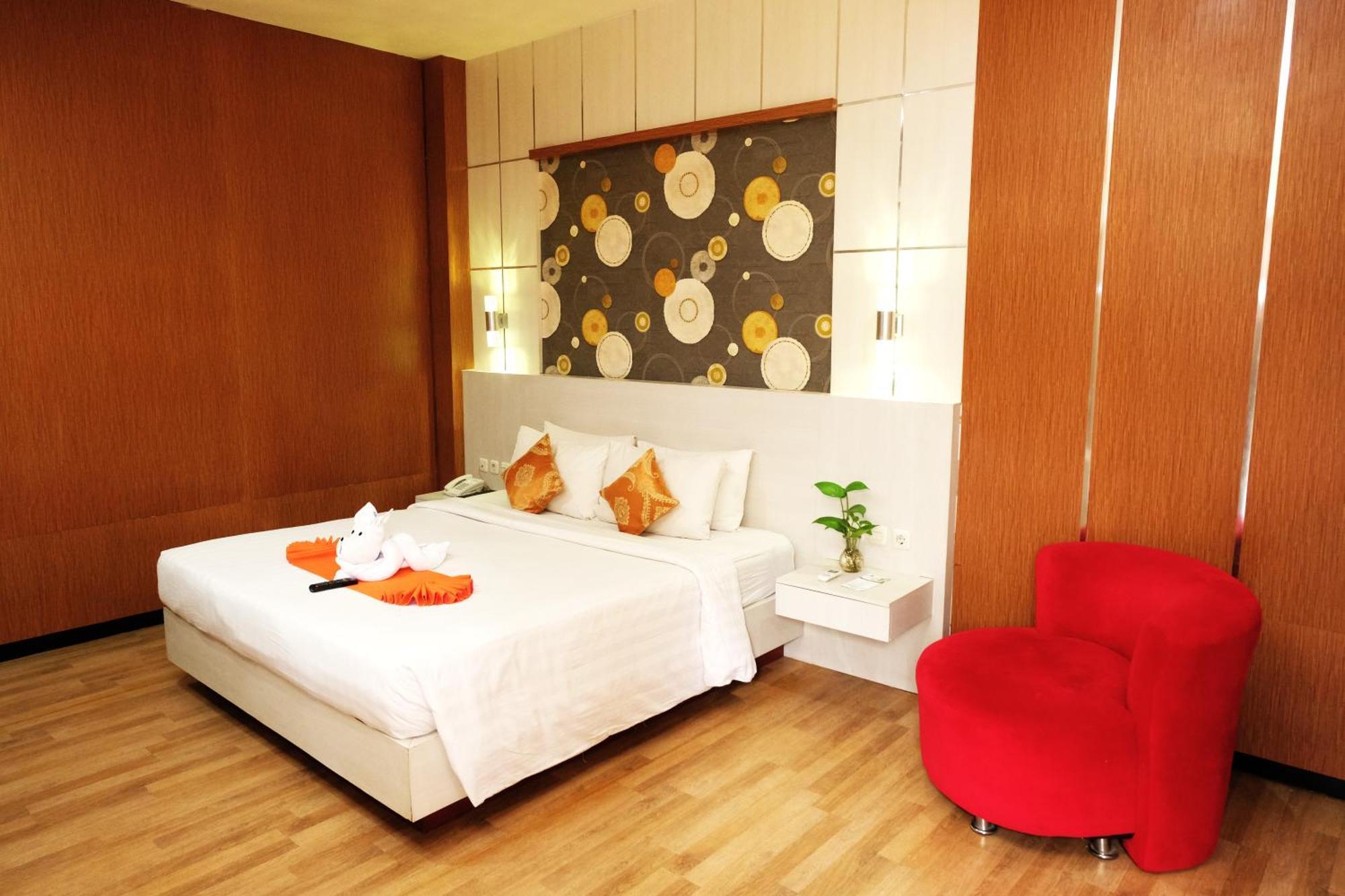 Halogen Hotel Airport Surabaya Sidoarjo Ngoại thất bức ảnh