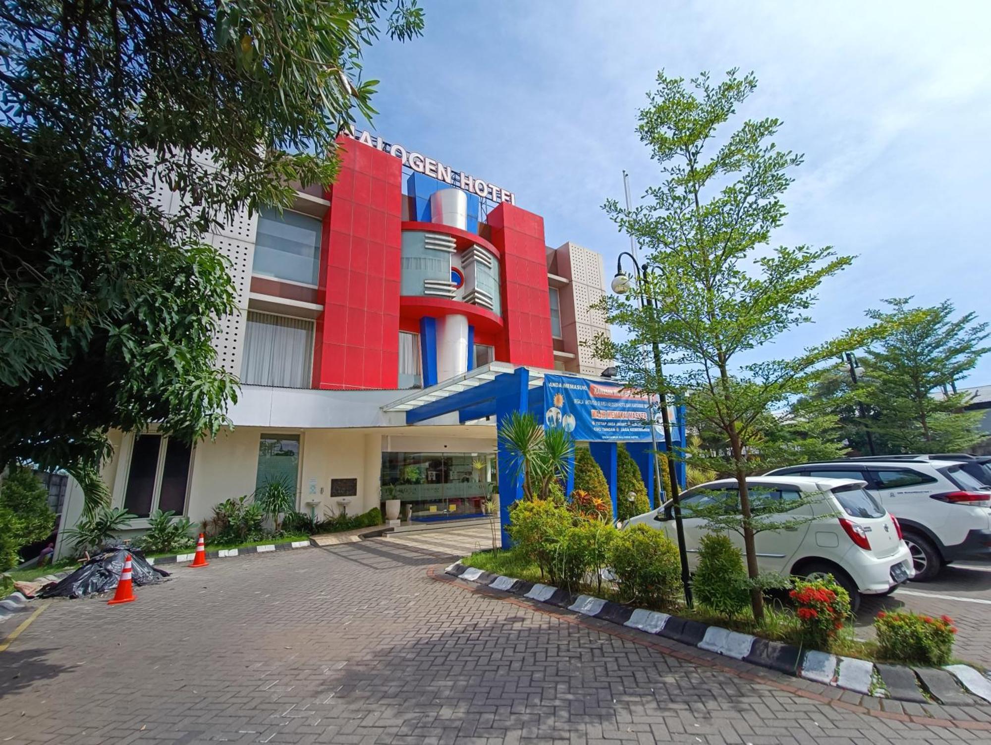 Halogen Hotel Airport Surabaya Sidoarjo Ngoại thất bức ảnh