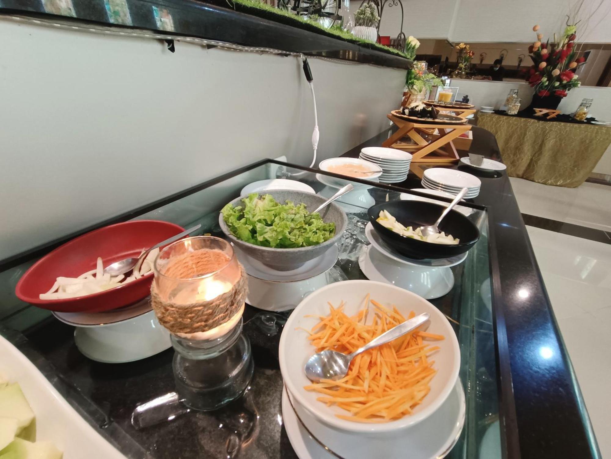 Halogen Hotel Airport Surabaya Sidoarjo Ngoại thất bức ảnh